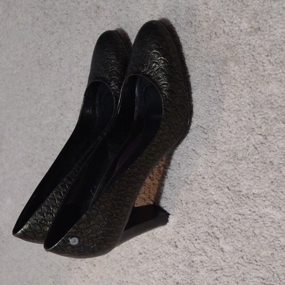 Calvin Klein Heels Size 8.5 - Picture 2 of 4